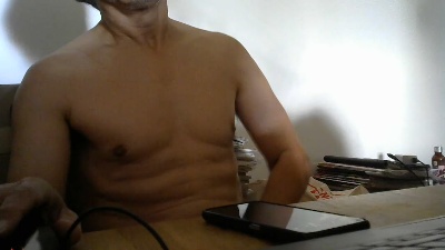 alwaysfree1 live cam on Cam4