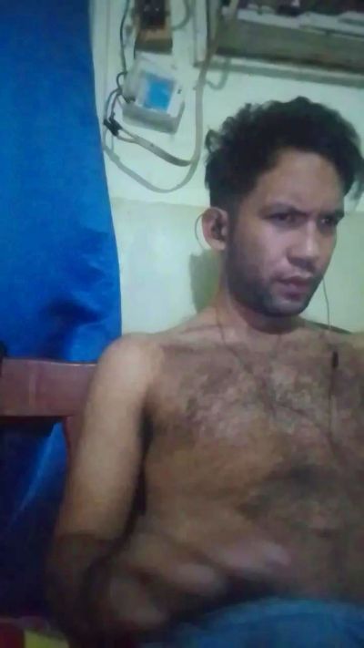 aly_pig_hot live cam on Cam4