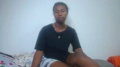 alya_fun live cam on Cam4