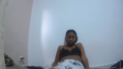 alya_fun live cam on Cam4
