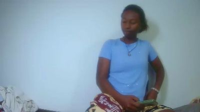 alya_fun live cam on Cam4
