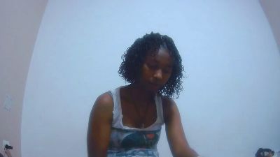 alya_fun live cam on Cam4
