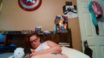 alyoops1 live cam on Cam4