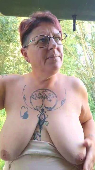 alyssa_lovee live cam on Cam4