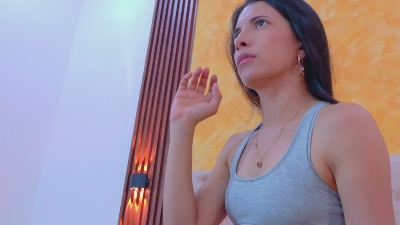 amabel_zambrano live cam on Cam4