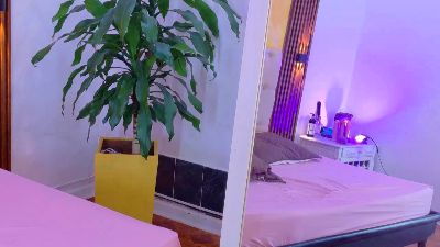 amabel_zambrano live cam on Cam4