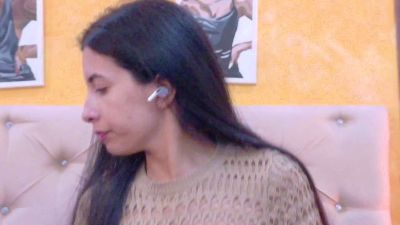amabel_zambrano live cam on Cam4