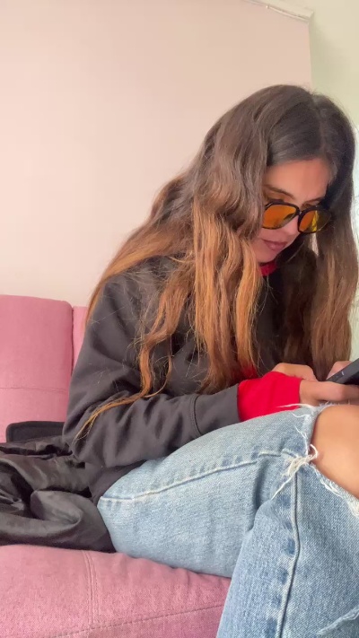 amaia18 live cam on Cam4