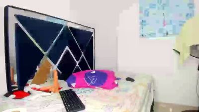 amateur_horny live cam on Cam4