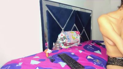 amateur_horny live cam on Cam4