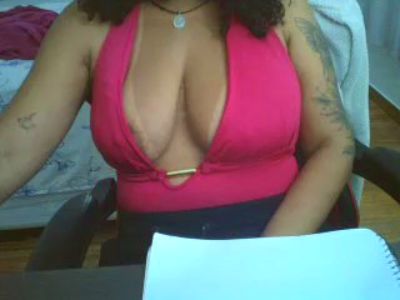 amaz_sexy live cam on Cam4