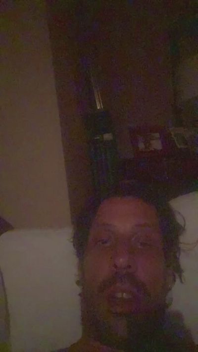 ambro4 live cam on Cam4