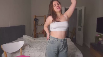 ameliamelly live cam on Cam4