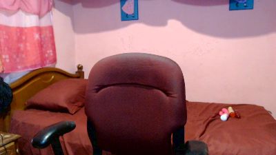 ameliejol1 live cam on Cam4