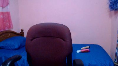 ameliejol1 live cam on Cam4