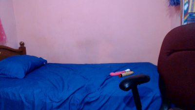 ameliejol1 live cam on Cam4