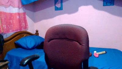 ameliejol1 live cam on Cam4