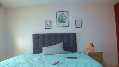 amelierose1 live cam on Cam4