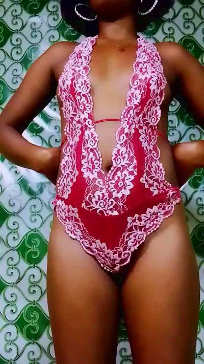 ameline1 live cam on Cam4