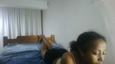 amichou5 live cam on Cam4