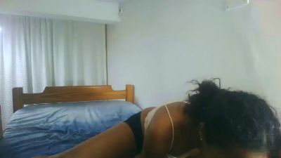 amichou5 live cam on Cam4