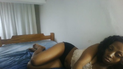 amichou5 live cam on Cam4