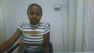 amichou5 live cam on Cam4