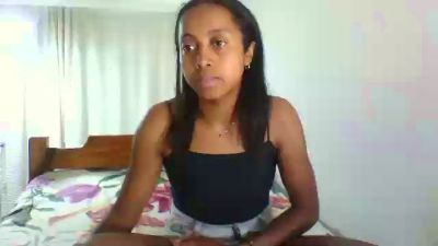 amichou5 live cam on Cam4