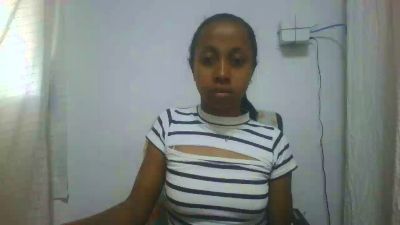 amichou5 live cam on Cam4