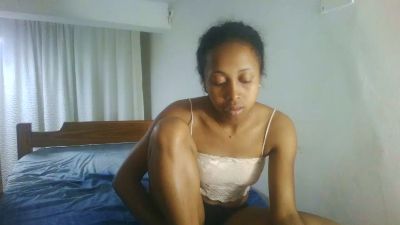 amichou5 live cam on Cam4