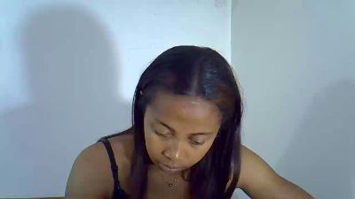 amichou5 live cam on Cam4