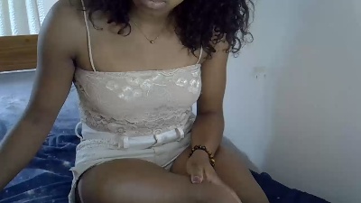 amichou5 live cam on Cam4