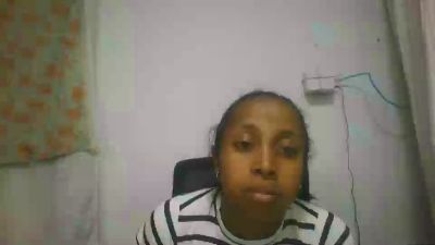 amichou5 live cam on Cam4
