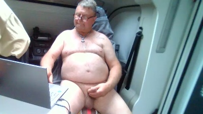 amigo3334 live cam on Cam4