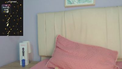 amy_le1 live cam on Cam4