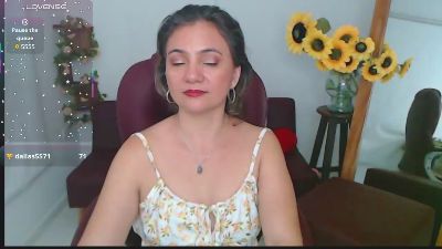 ana_milf live cam on Cam4