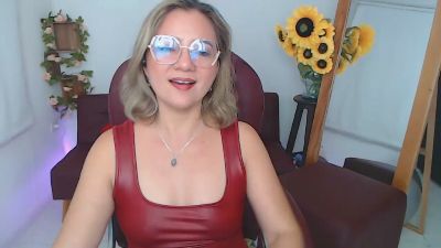 ana_milf live cam on Cam4