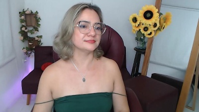 ana_milf live cam on Cam4