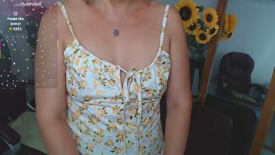 ana_milf live cam on Cam4