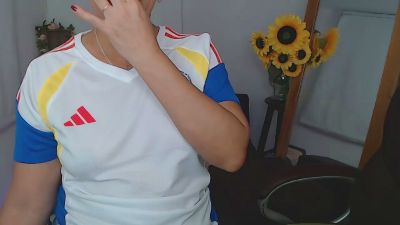 ana_milf live cam on Cam4