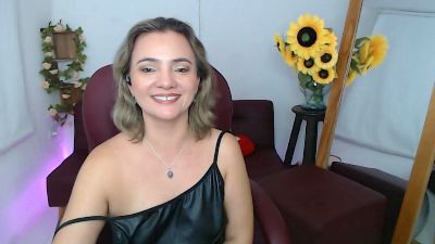 ana_milf live cam on Cam4
