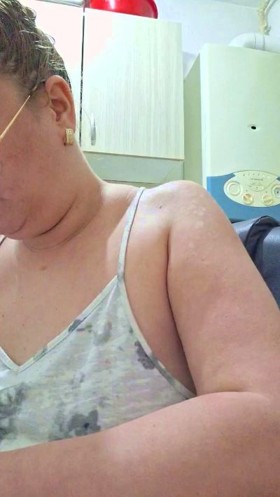 anabel39 live cam on Cam4