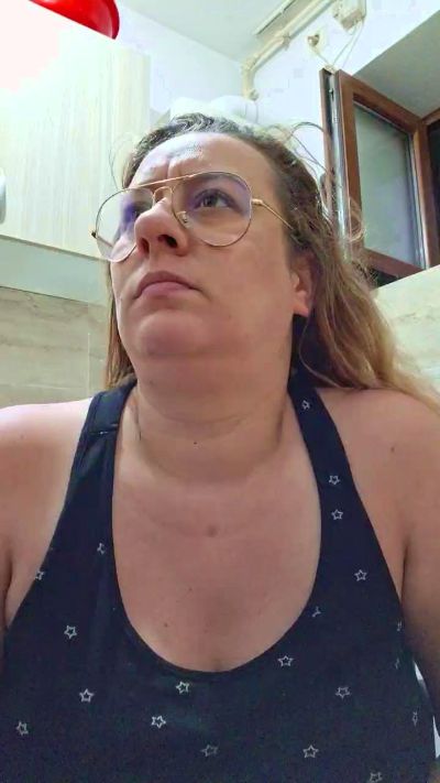 anabel39 live cam on Cam4