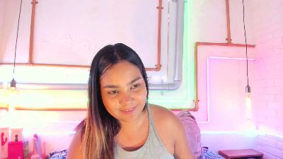 anaelle_bardinn live cam on Cam4