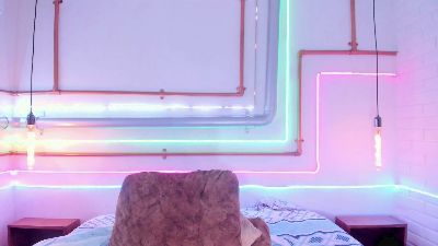 anaelle_bardinn live cam on Cam4