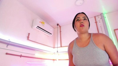 anaelle_bardinn live cam on Cam4