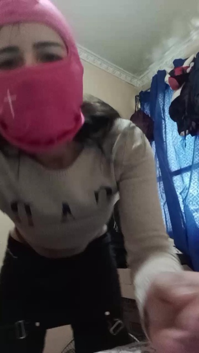 anais1 live cam on Cam4