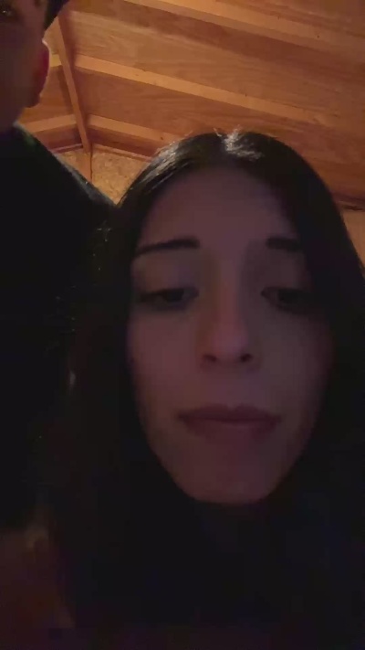 anaizhot live cam on Cam4