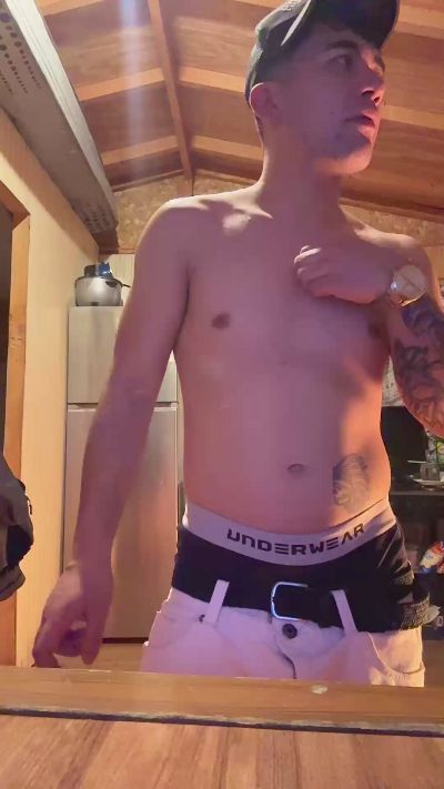 anaizhot live cam on Cam4