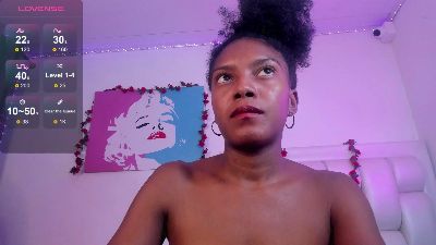 anamyle live cam on Cam4